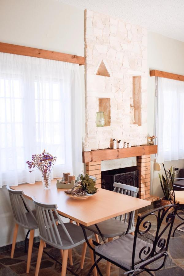 Elia'S House Traditional & Cozy By 8Essentially Kalyves Esterno foto